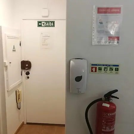 Hébergement de vacances Small Cozy Flat, By The Pool And By The Sea *