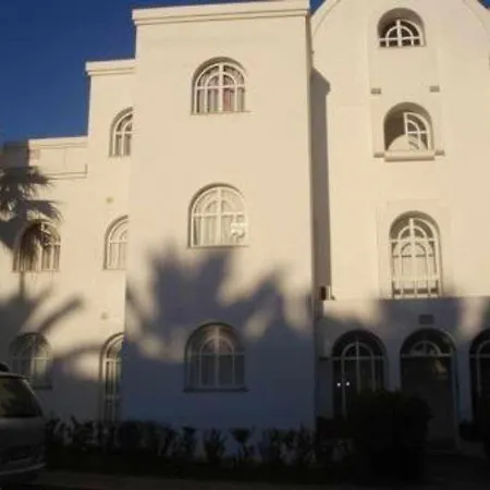 Small Cozy Flat, By The Pool. Tavira